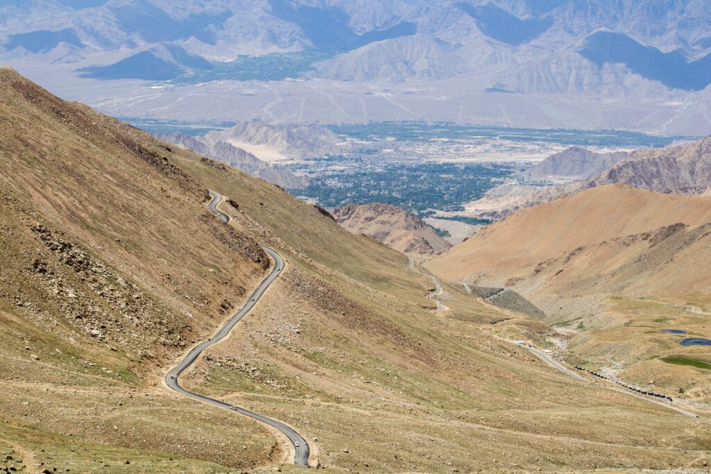 Mountain Pass - Ladakh 